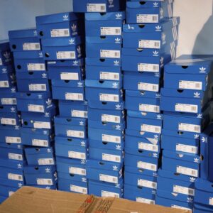 Adidas Sneakers Pallets